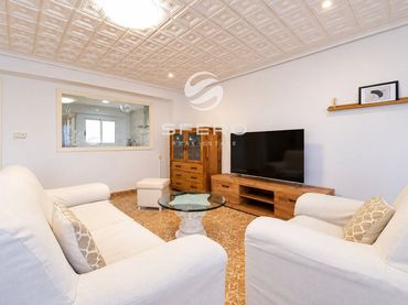 Flat with lift for sale in Avinguda 9 d'Octubre, 95