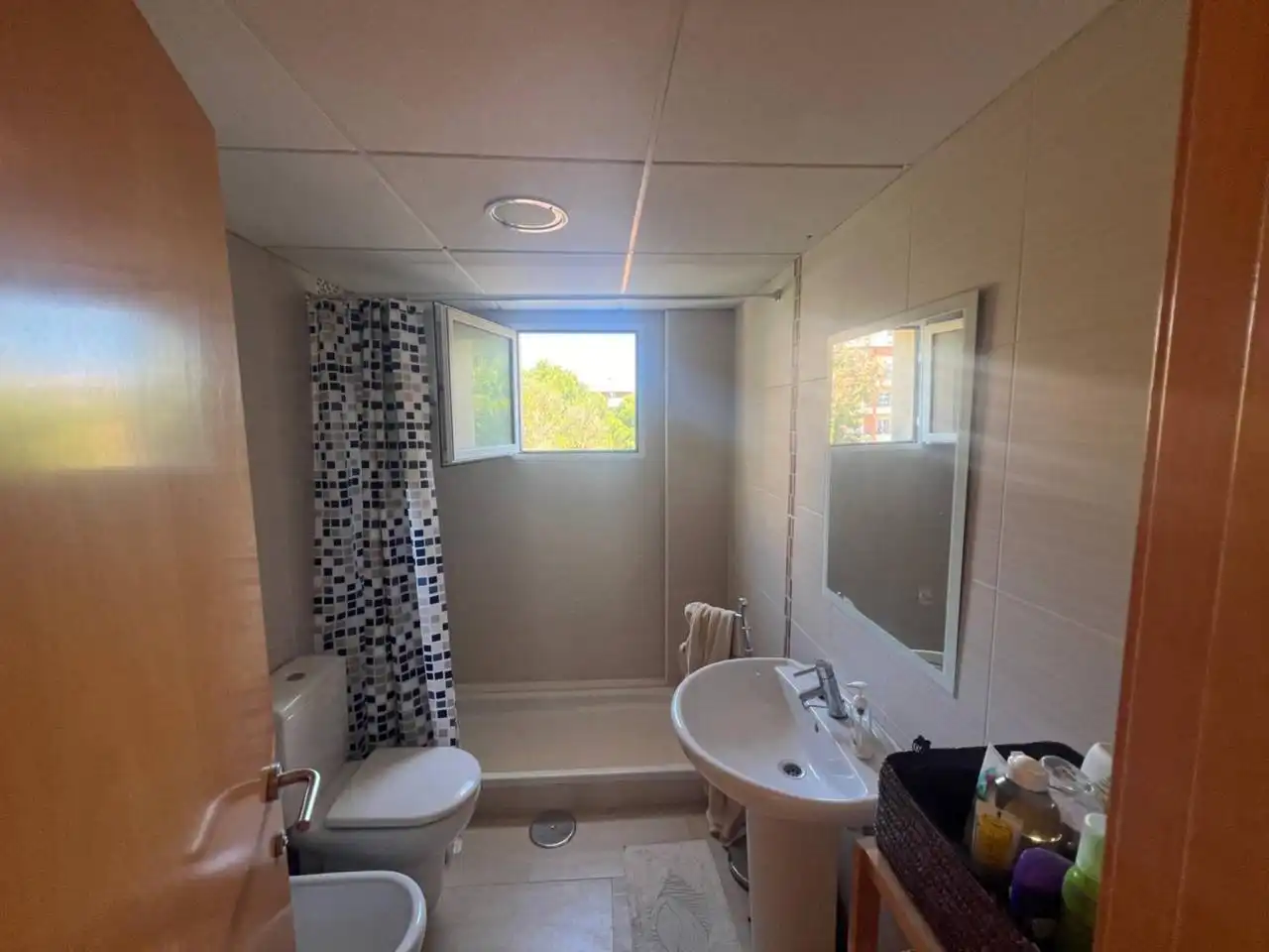 Bathroom of Attic for sale in El Campello  with Air Conditioner, Terrace and Furnished