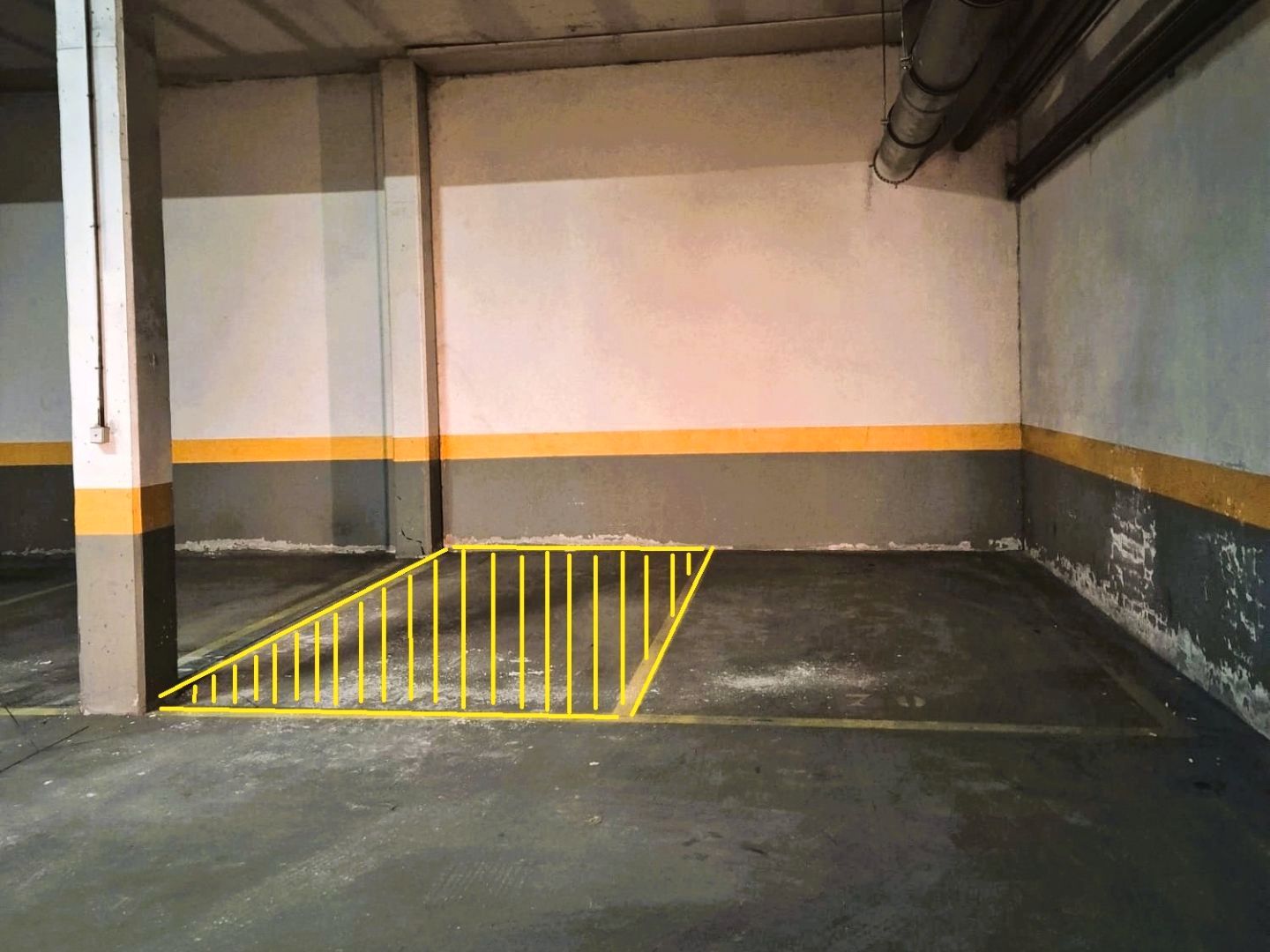 Parking of Garage for sale in  Madrid Capital