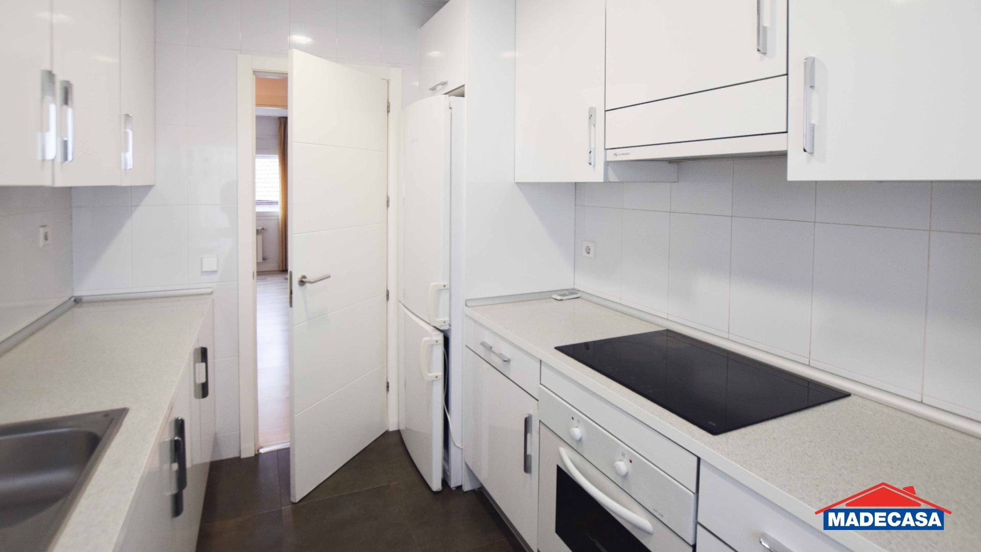 Cuina de Pis de lloguer en Pozuelo de Alarcón amb Calefacció