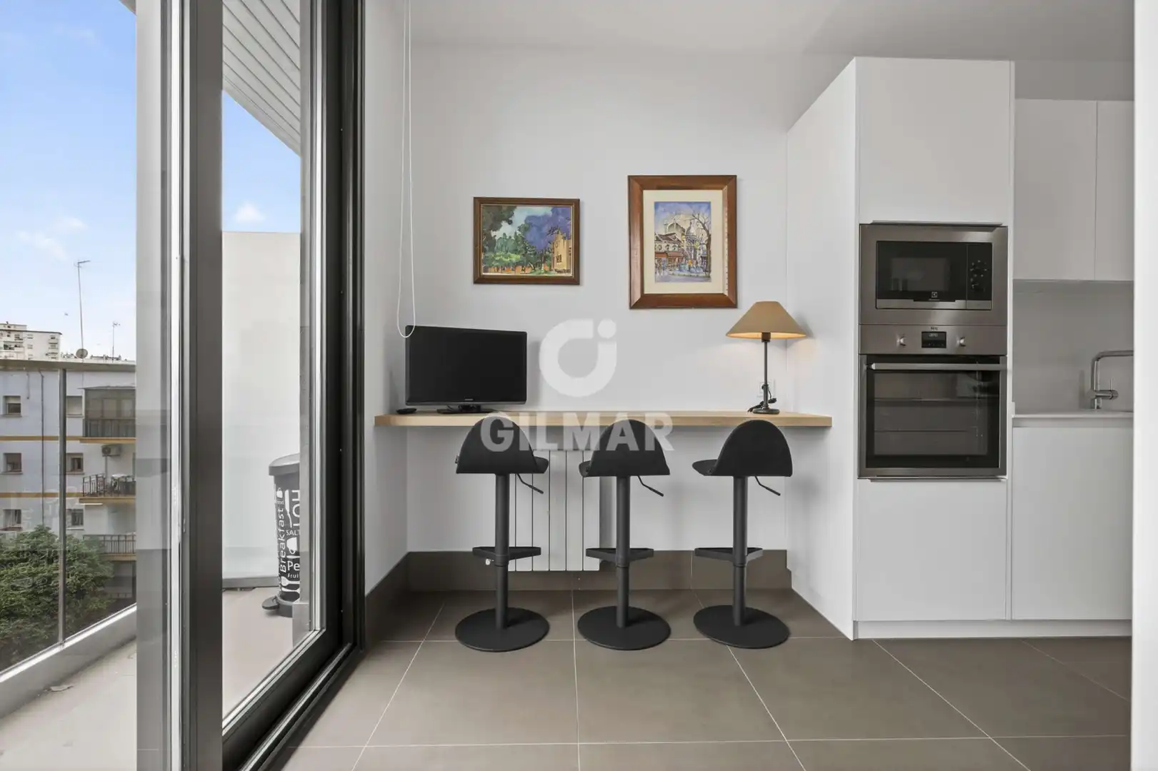 Vista exterior de Piso en venta en Sevilla con Calefacción, Trastero y Piscina