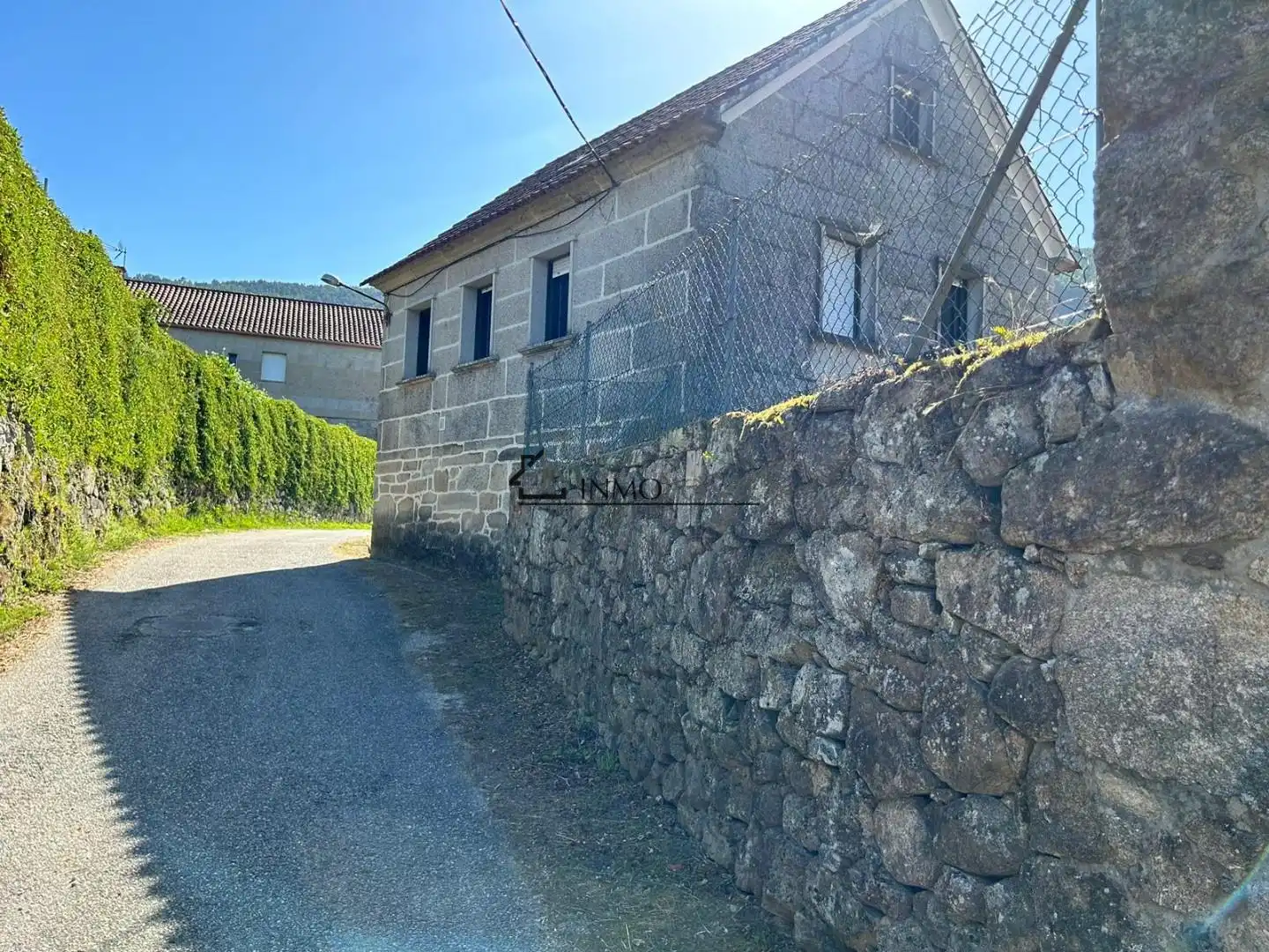 Vista exterior de Casa o xalet en venda en Vilaboa amb Jardí privat