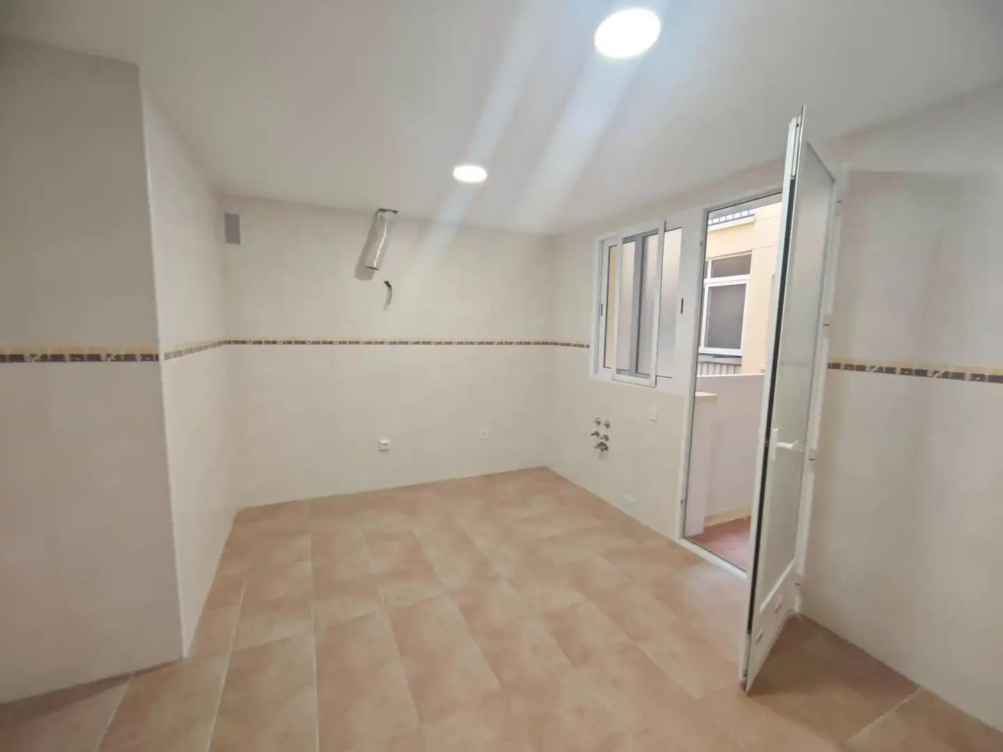 Kitchen of Flat for sale in Murcia  with Storage room and Balcony