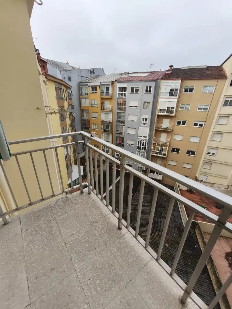 Terrassa de Dúplex en venda en Ourense Capital  amb Calefacció, Parquet i Forn