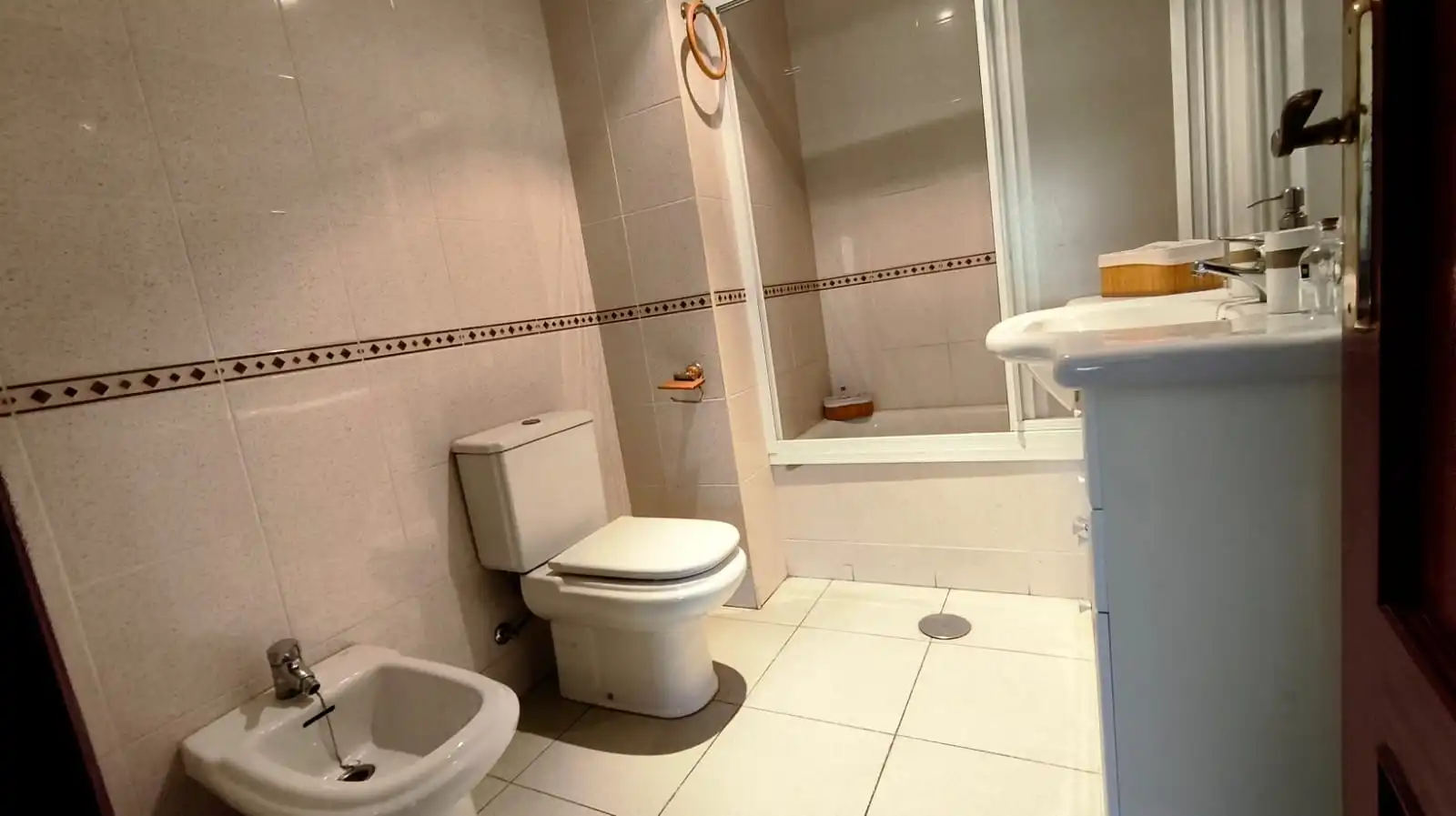 Piso con balcón en venta en Avenida Sinforiano Madroñero 2, imagen 18