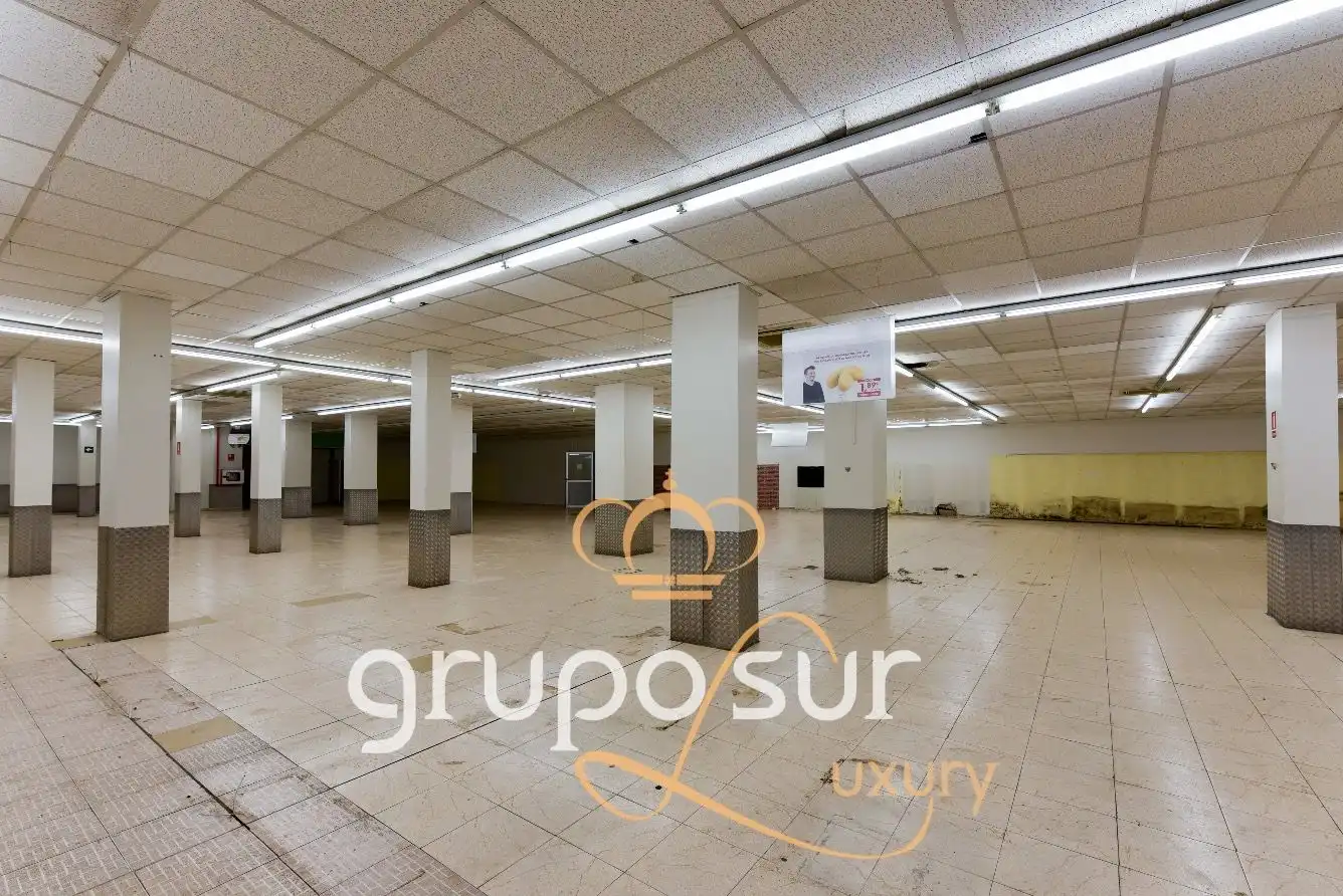 Local comercial de lloguer a Calle Embajadores, imagen 15