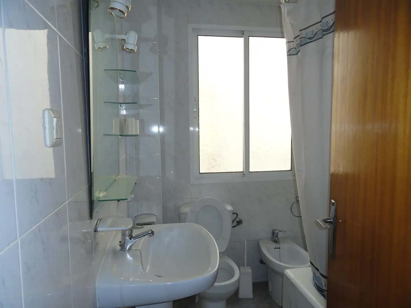 Baño de Piso en venta en Cazorla con Aire acondicionado, Terraza y Trastero