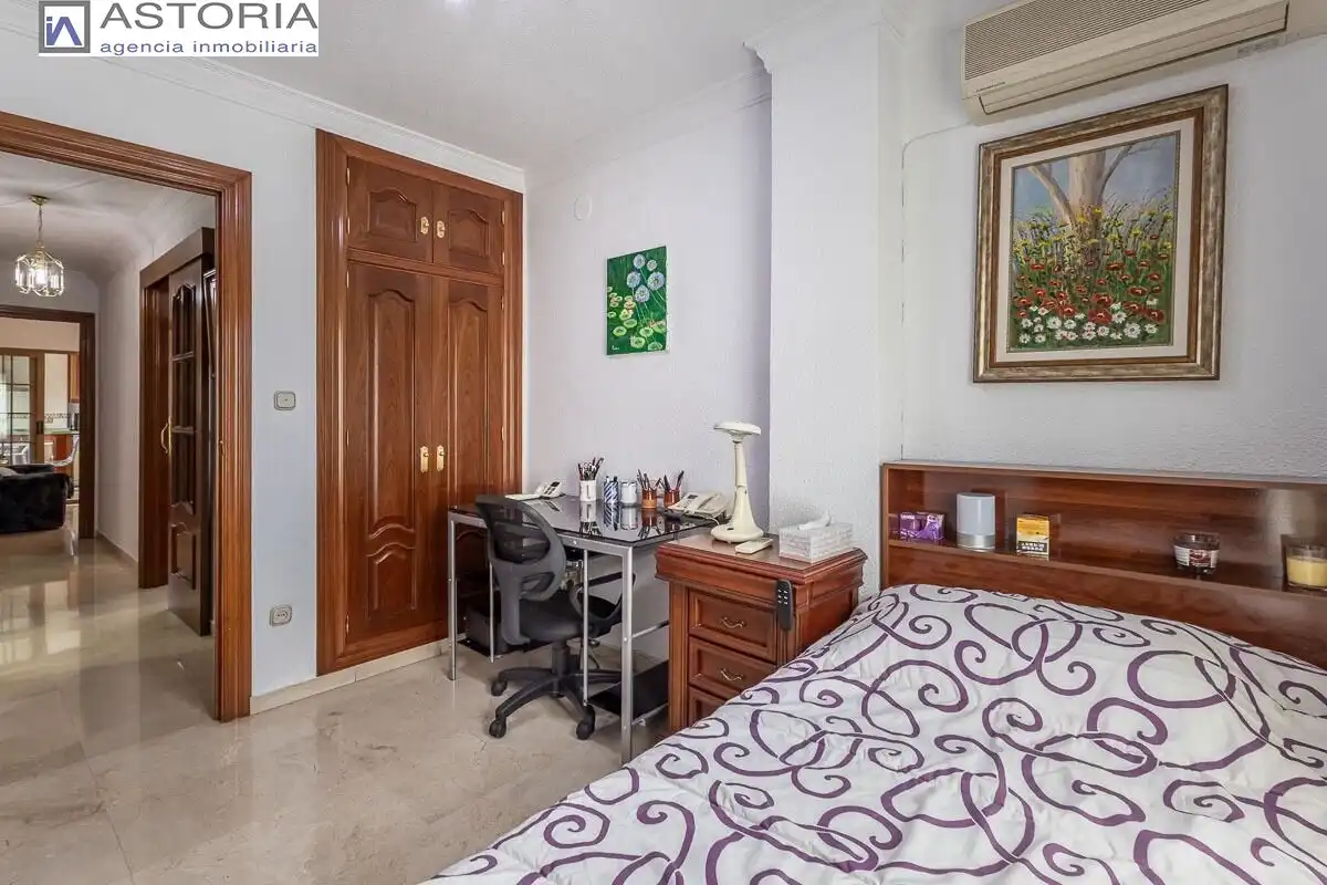 Flat with lift for sale in Calle ARQUITECTO JIMENEZ LACAL, imagen 25