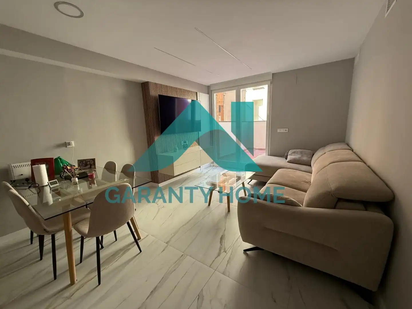 Sala d'estar de Apartament en venda en Cáceres amb Aire condicionat i Calefacció