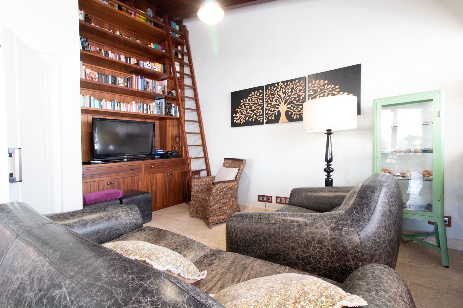 Sala d'estar de Casa o xalet en venda en Sagunto / Sagunt amb Aire condicionat, Terrassa i Balcó