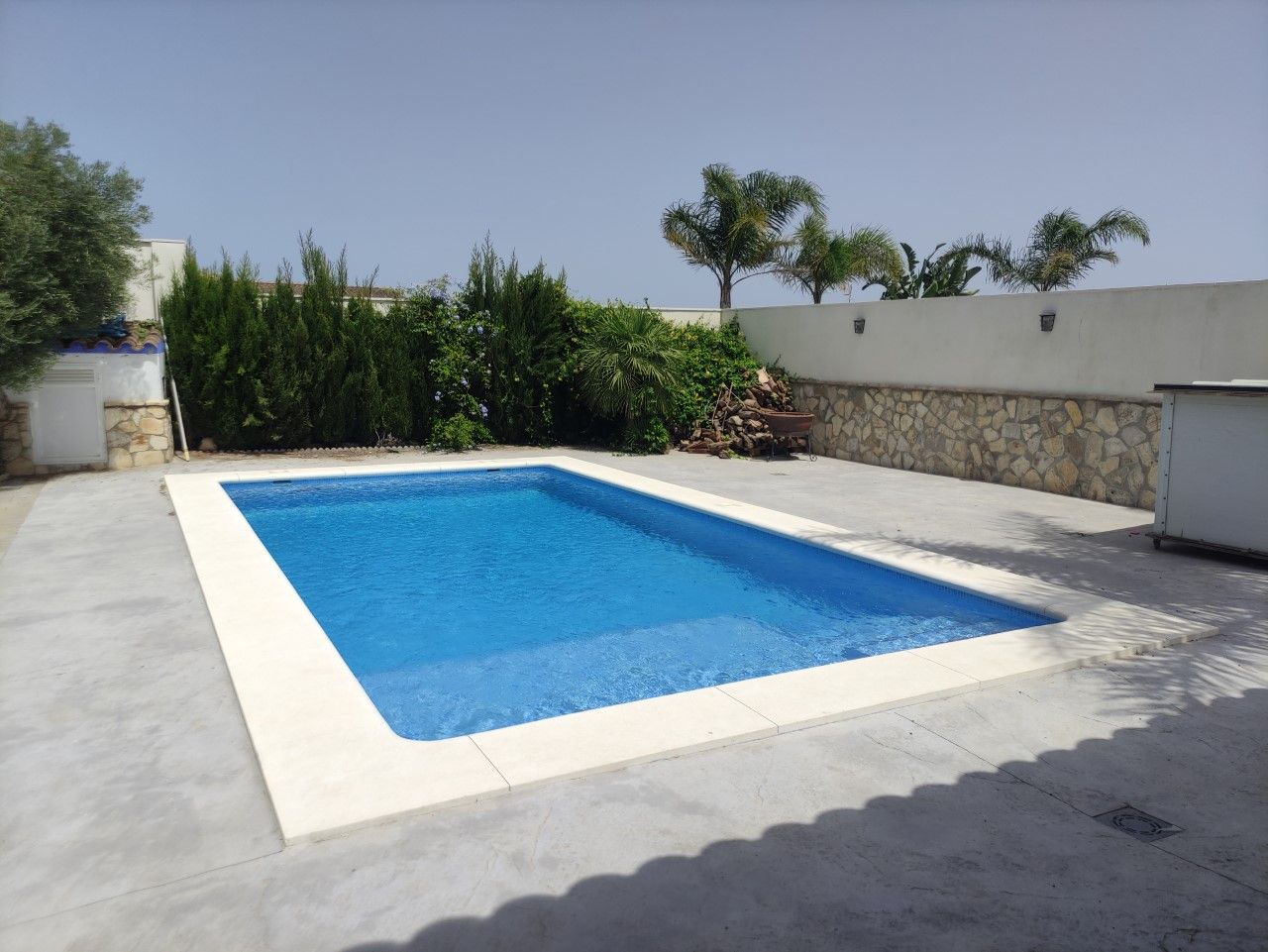 Swimming pool of House or chalet to rent in Sanlúcar de Barrameda  with Air Conditioner, Heating and Private garden