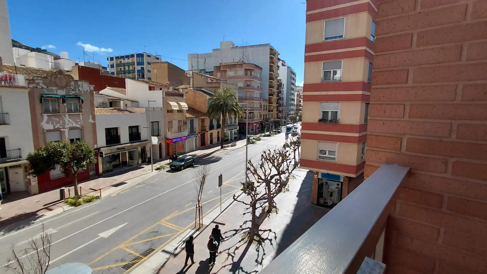 Außenansicht von Wohnung zum Verkauf in Villena mit Heizung und Balkon