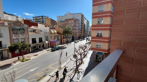 Foto 2 de Piso en venta en El Carril - Paseo de Chapi, Villena