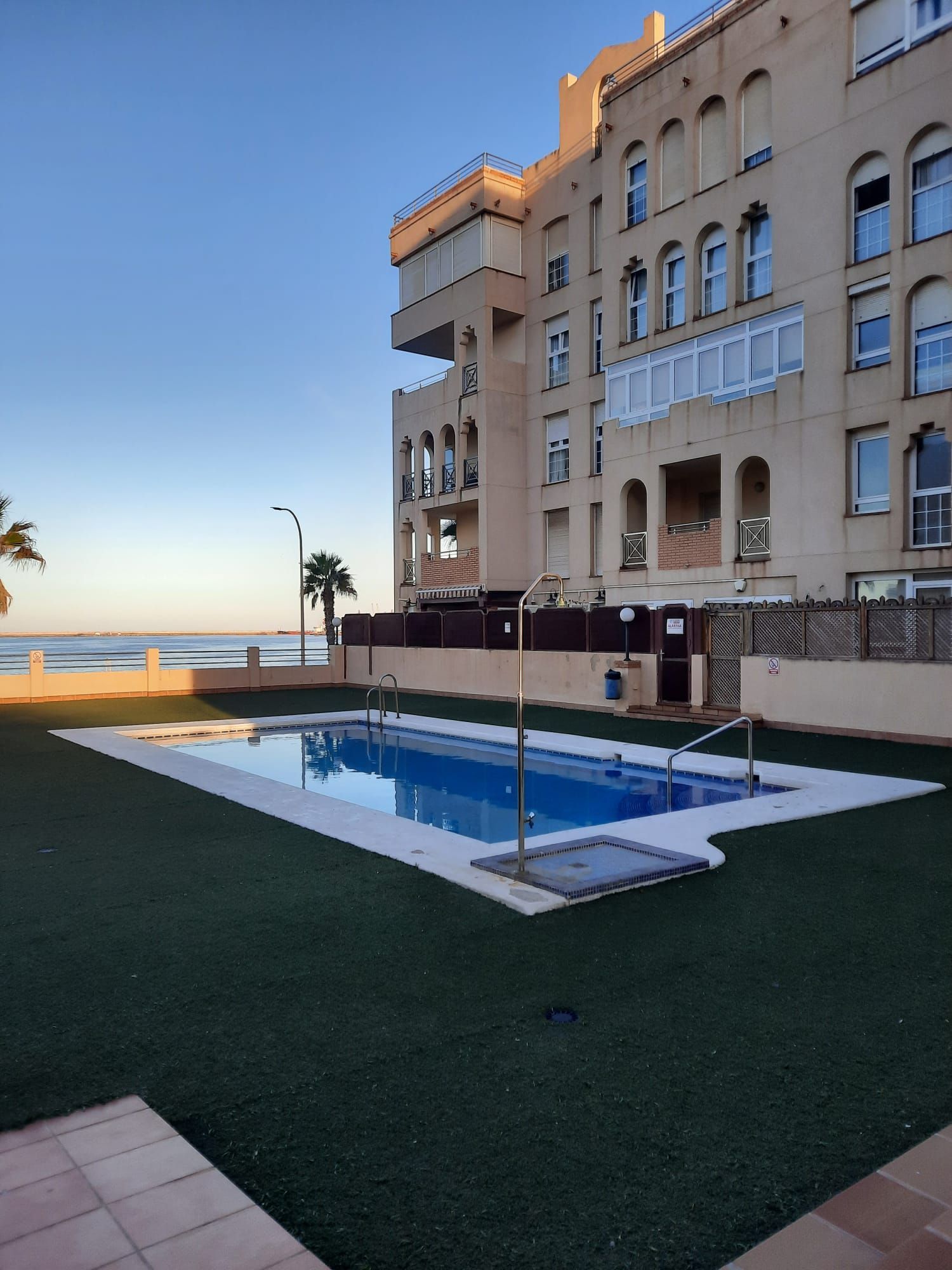 Swimming pool of Flat for sale in  Melilla Capital  with Washing machine and Community pool