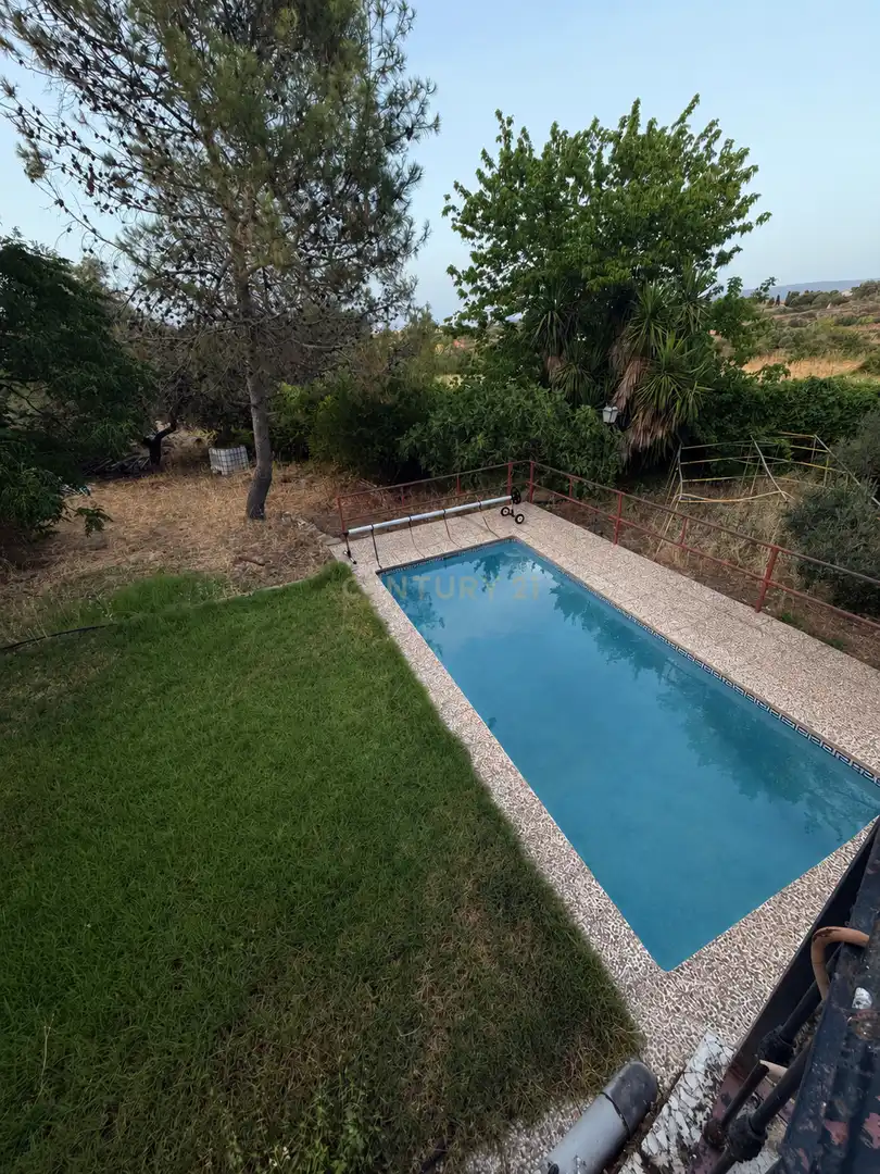 Piscina de Casa o xalet en venda en Trujillo amb Aire condicionat, Jardí privat i Traster