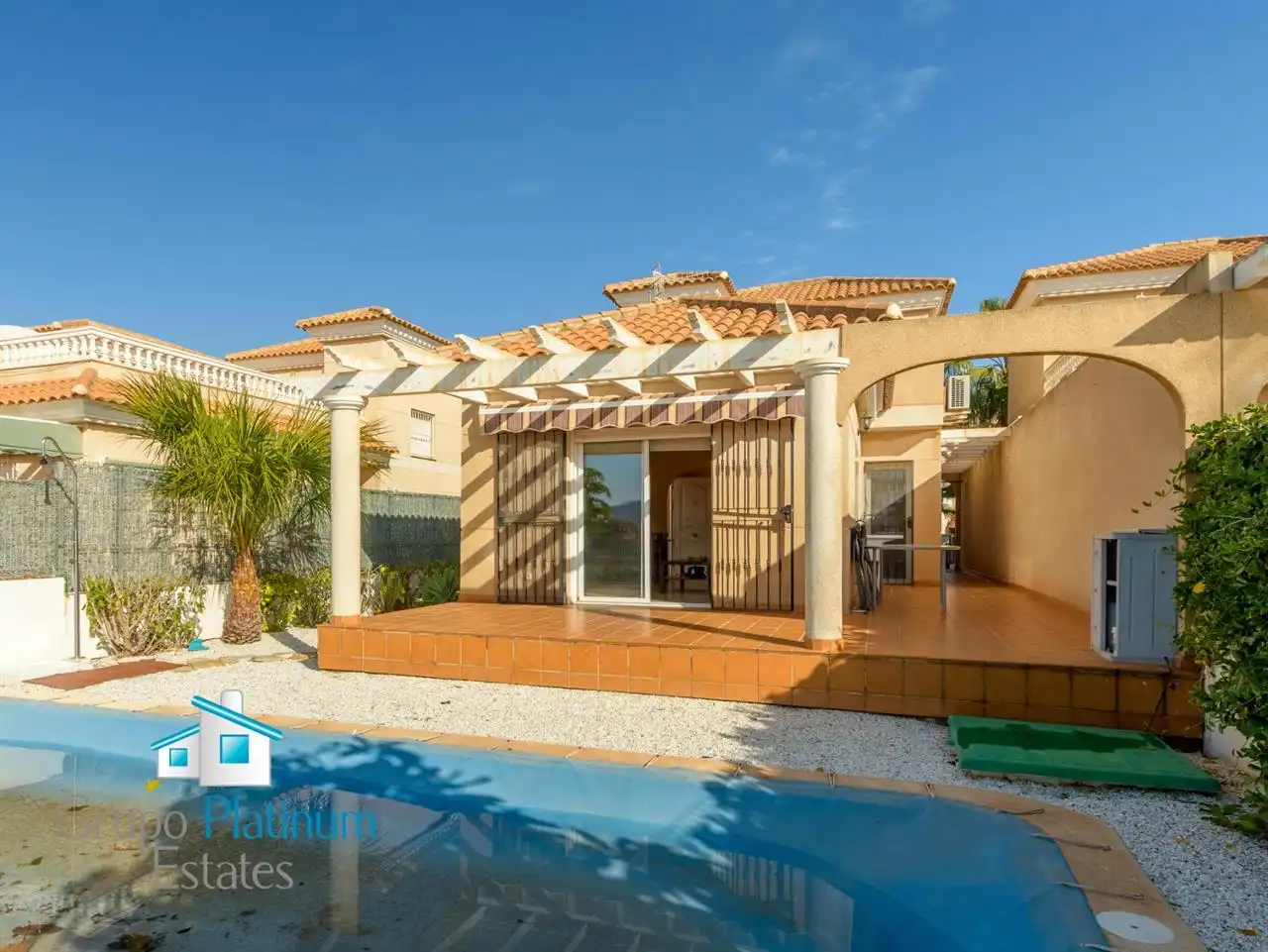 Terraced house with pool for sale in San Juan de los Terreros, imagen 2