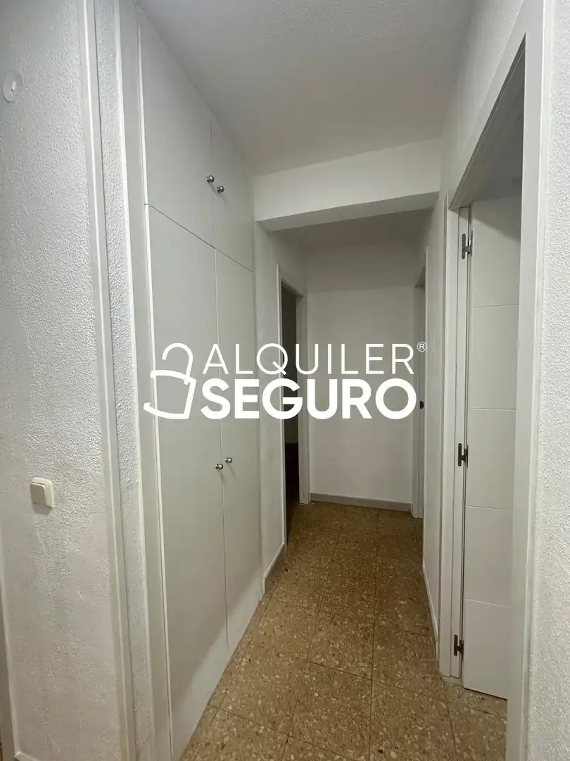 Schlafzimmer von Wohnung zur Miete in Madrid mit Heizung und Terrasse