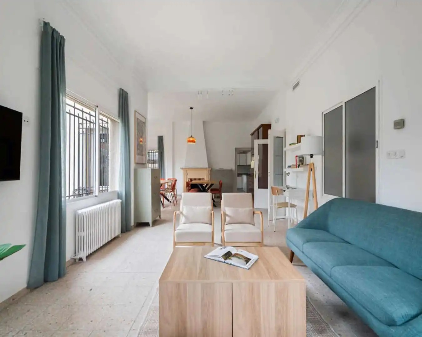 Sala de estar de Piso para compartir en Madrid con Aire acondicionado, Terraza y Amueblado