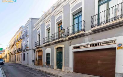 Exterior view of House or chalet for sale in Badajoz Capital  with Terrace and Balcony