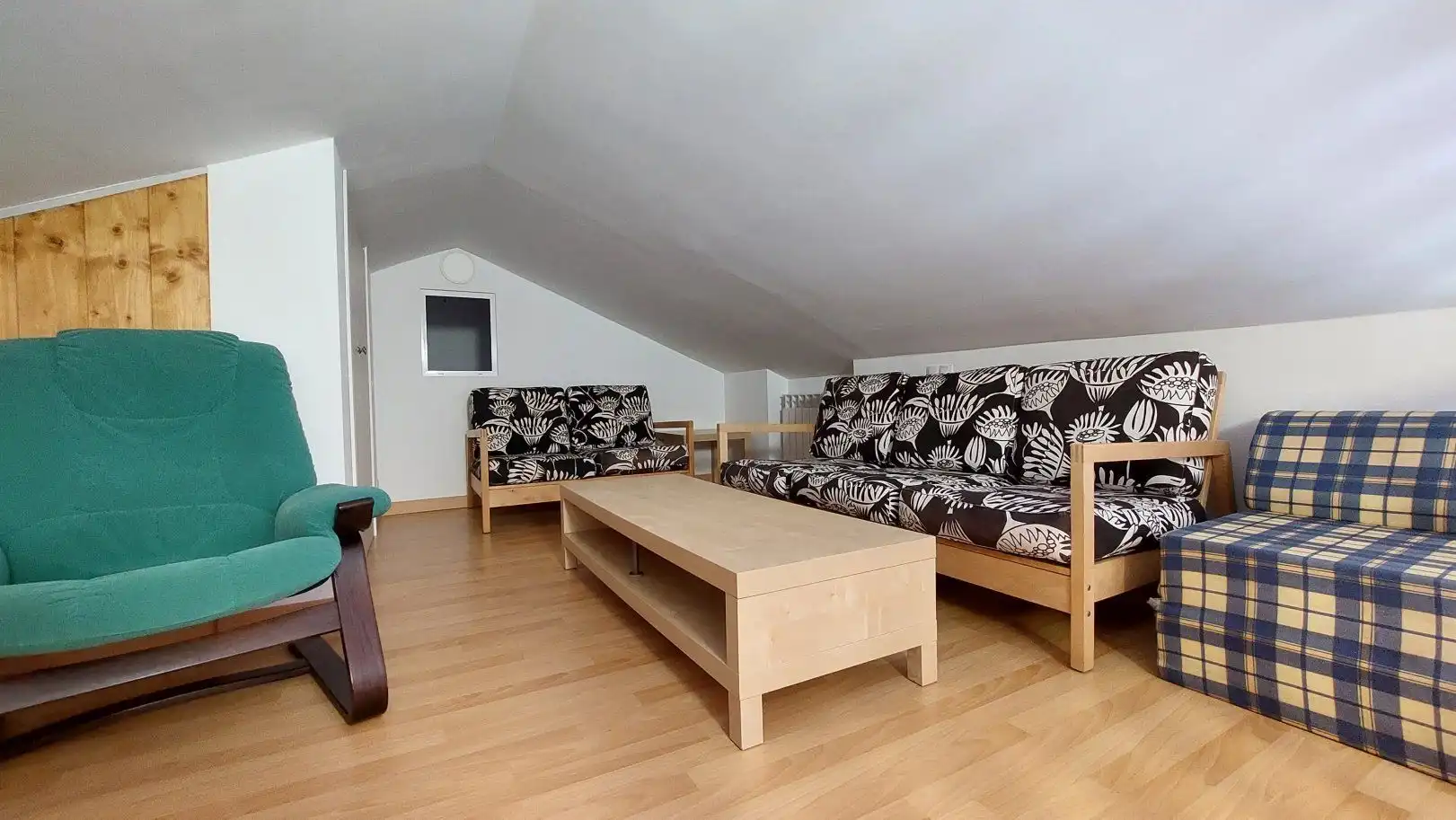Sala d'estar de Casa o xalet de lloguer en Ribamontán al Mar amb Jardí privat, Terrassa i Moblat