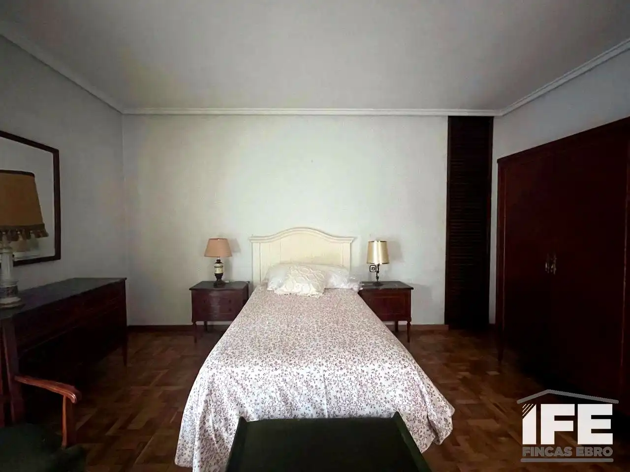 Bedroom of Houses for sale in Boquiñeni  with Heating and Swimming Pool