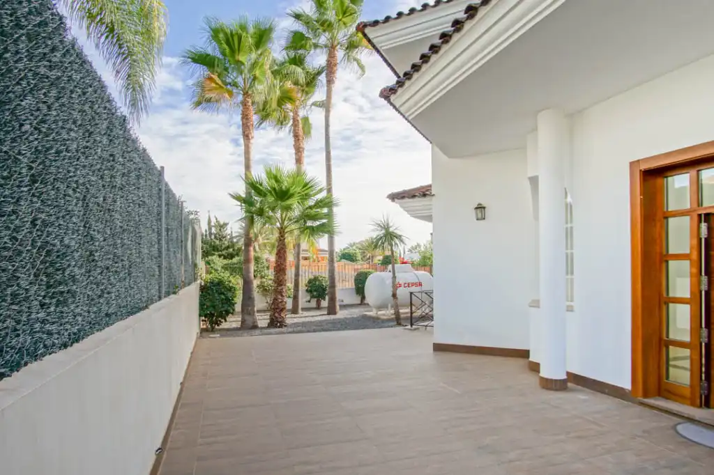 Casa con terraza en venta en Pueblo - Urbanizaciones, imagen 49