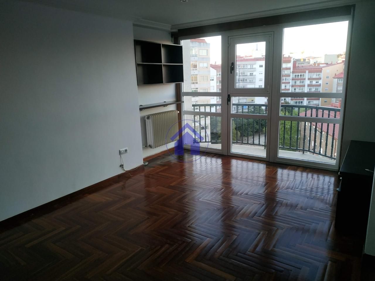 Dormitori de Pis de lloguer en Vigo  amb Calefacció i Parquet