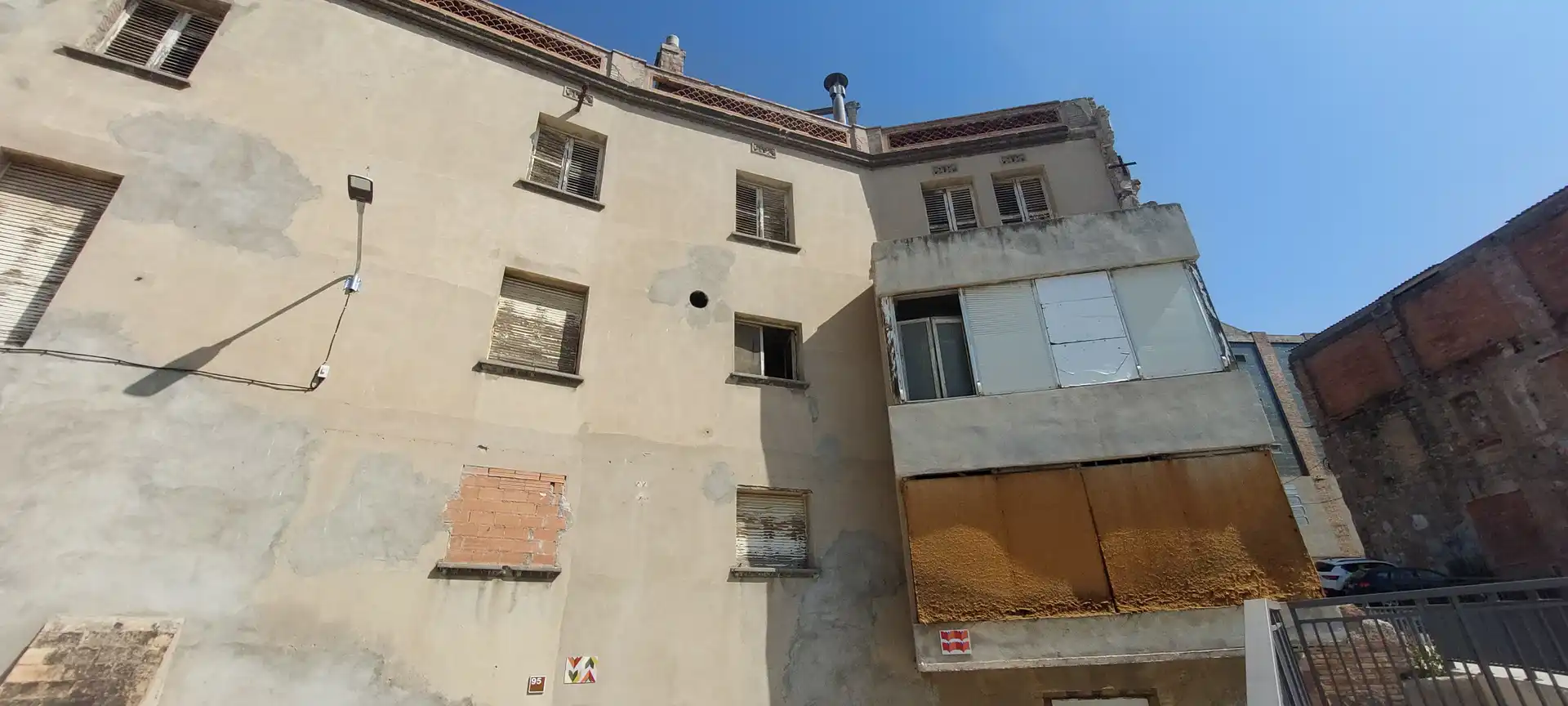 Vista exterior de Casa o xalet en venda en Igualada amb Jardí privat, Terrassa i Balcó