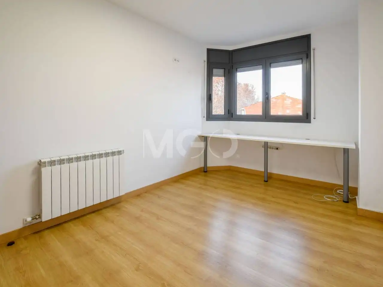 Schlafzimmer von Wohnung zum Verkauf in Manlleu mit Heizung, Parkett und Terrasse