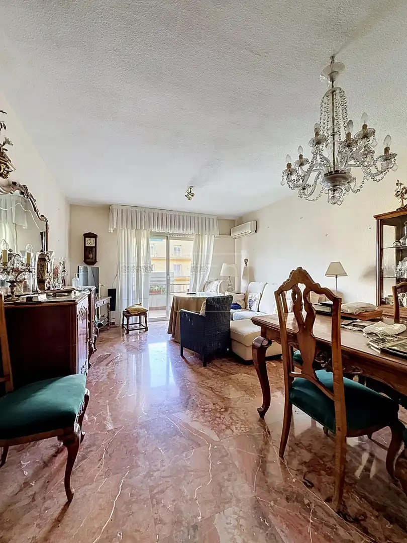 Living room of Flat for sale in Granada  with Heating, Storage room and Balcony