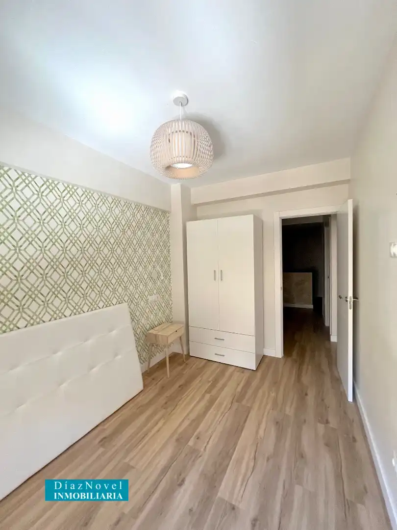 Habitación de Local en venta en Málaga con Aire acondicionado, Calefacción y Parquet