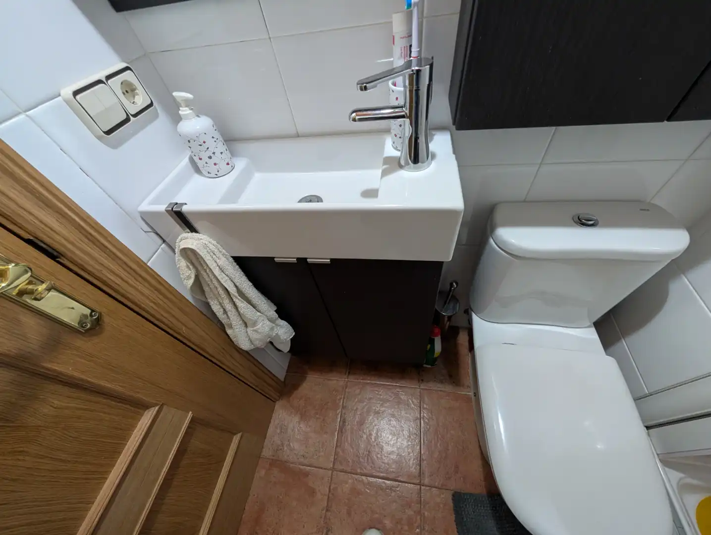 Bathroom of Apartments for sale in Setcases  with Balcony