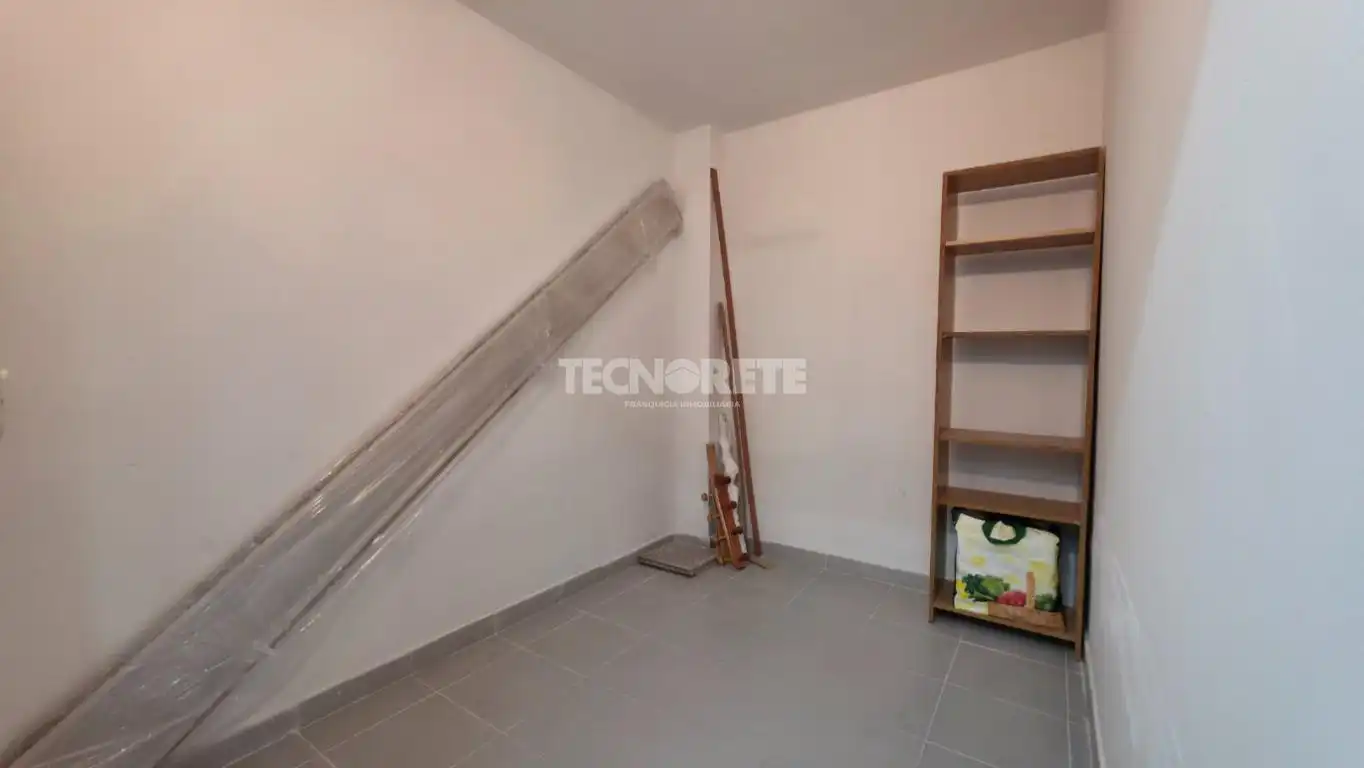 Piso en venta en Guadalajara con Calefacción y Terraza