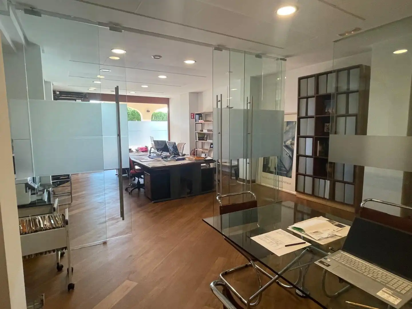 Büro zur Miete in Eivissa mit Klimaanlage, Heizung und Möbliert