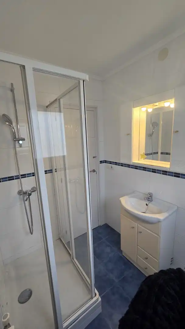 Bathroom of Houses for sale in Castelldefels  with Air Conditioner, Heating and Private garden