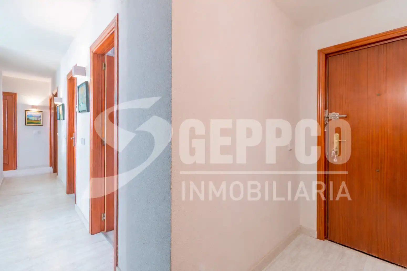 Flat for sale in Canillas