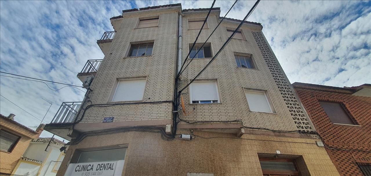 Vista exterior de Pis en venda en Villatobas