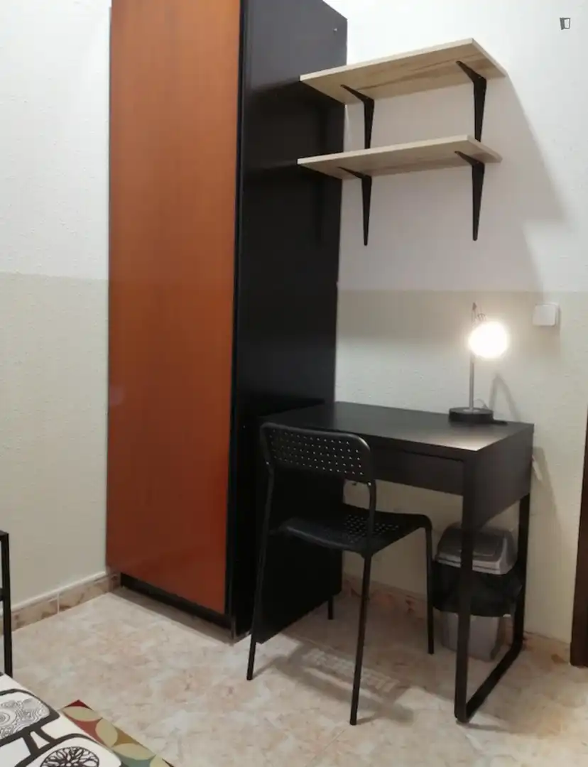 Room in El Camp de l'Arpa del Clot