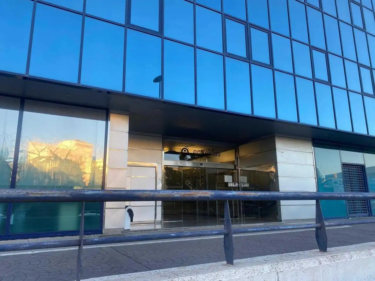 Exterior view of Commercial properties for sale in Lleida