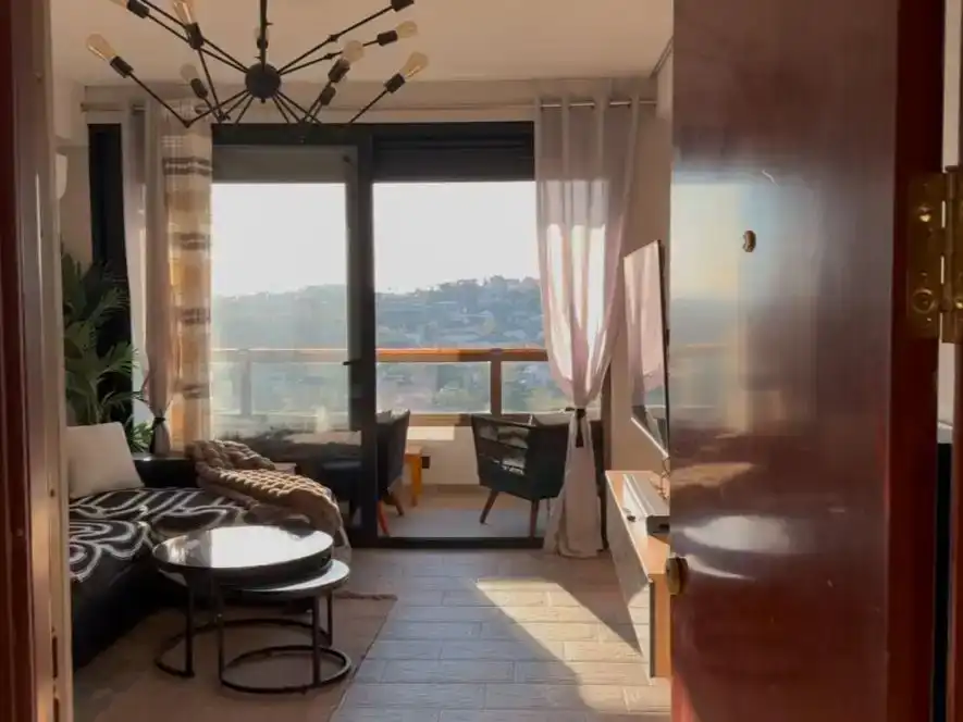 Terrasse von Wohnung zur Miete in Marbella mit Klimaanlage, Schwimmbad und Möbliert