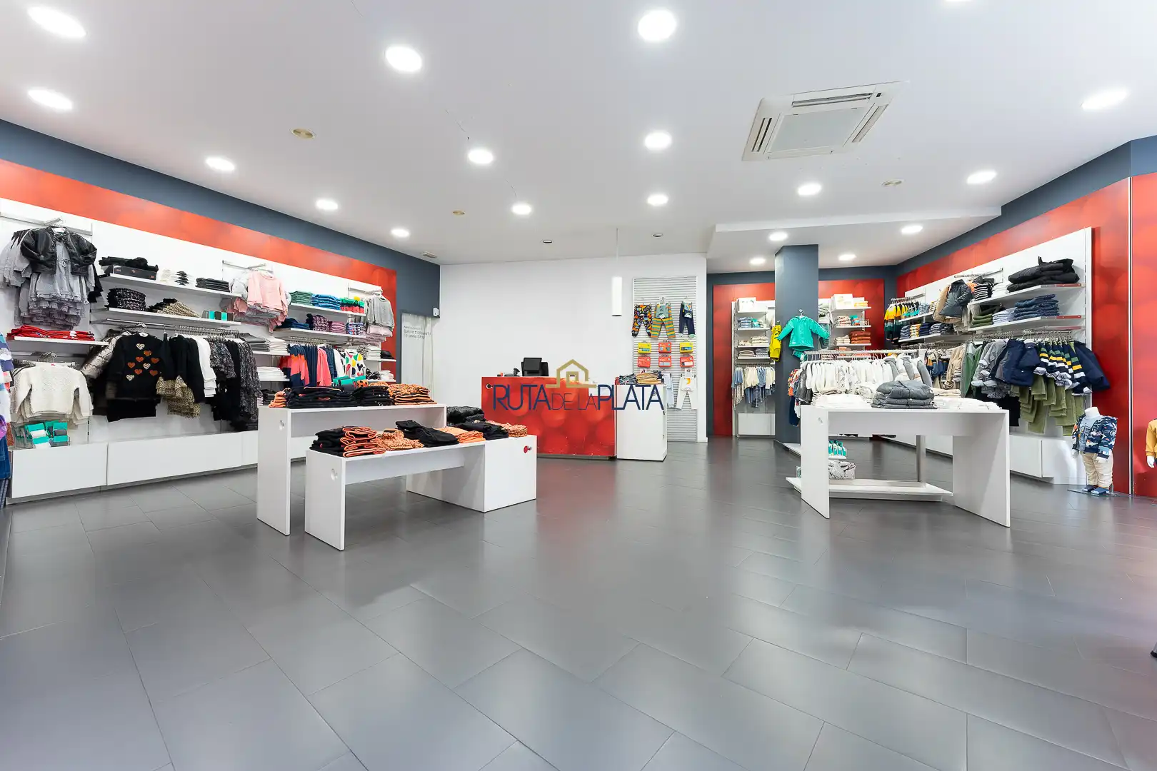 Commercial properties for rent in Zamora Capital   with Air Conditioner and Heating