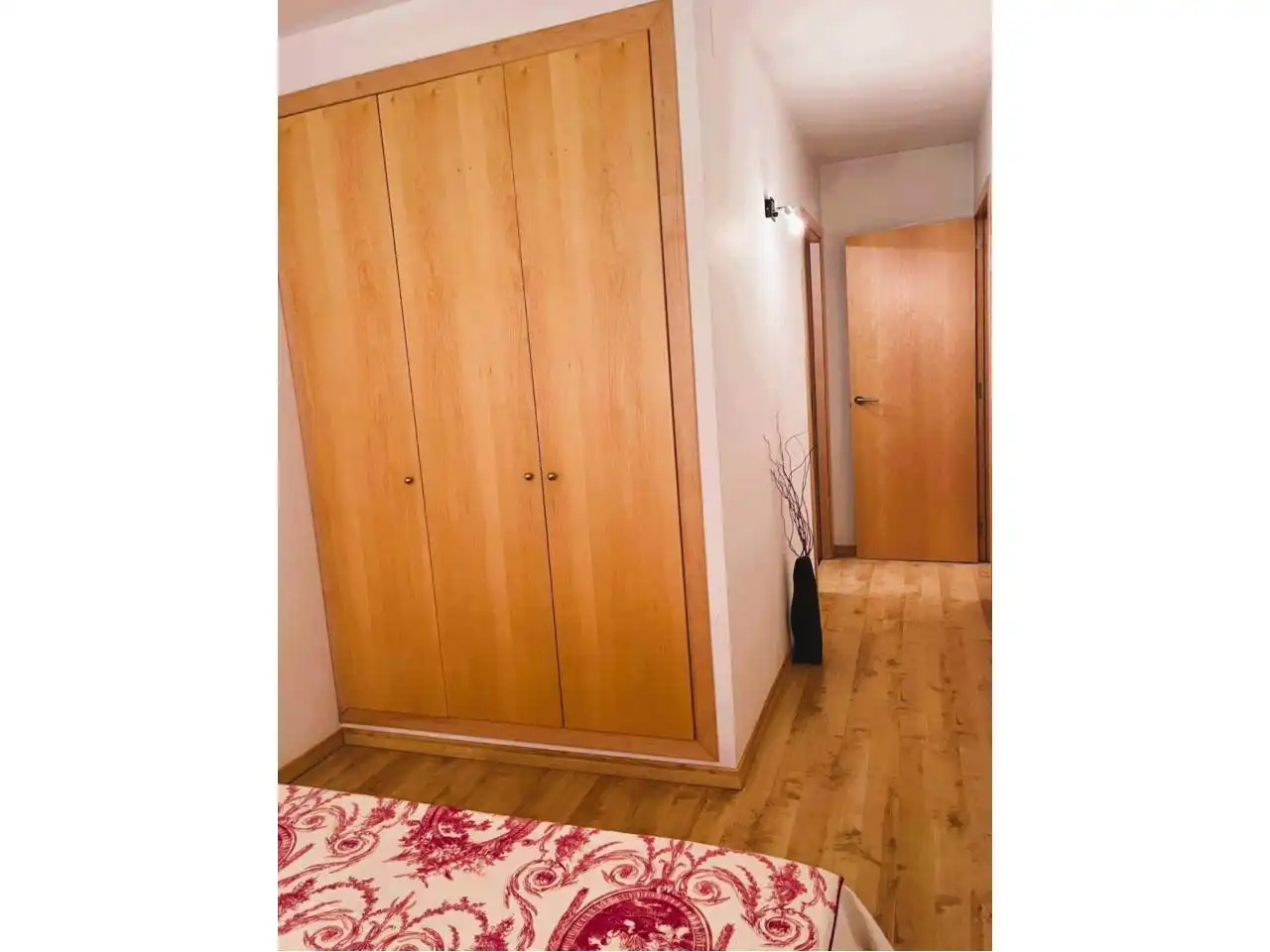 Habitación de Piso de alquiler en Girona con Calefacción, Parquet y Amueblado
