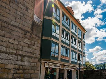 Apartament amb ascensor en venda a Calle de Portugal 5