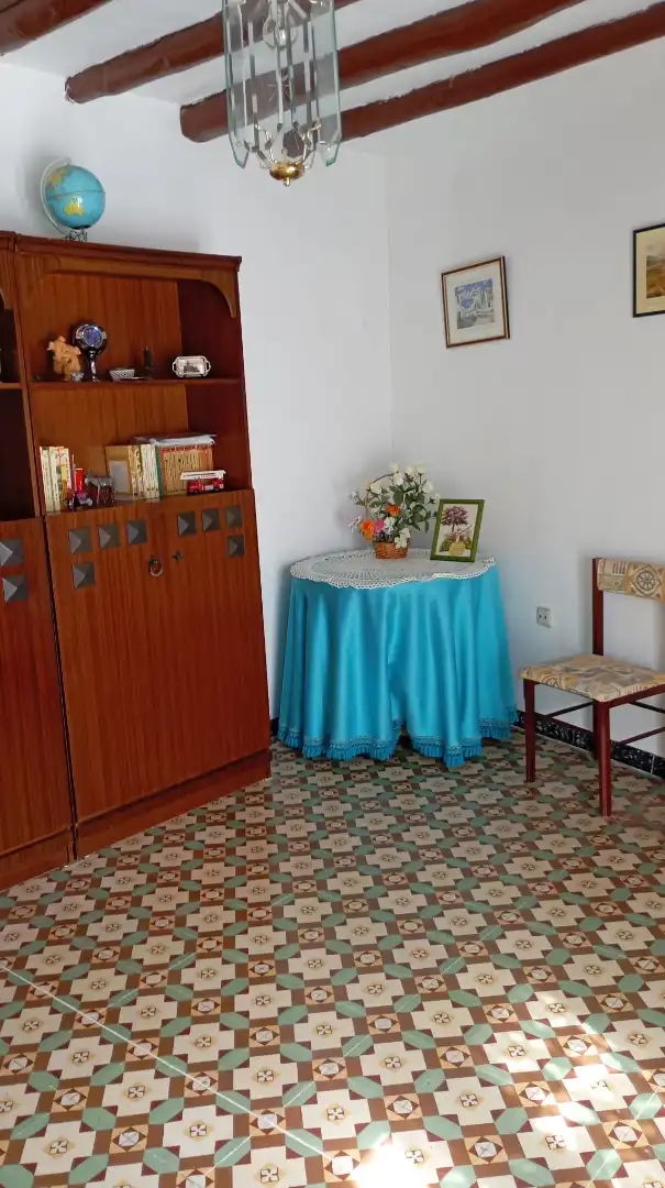 Schlafzimmer von Einfamilien-Reihenhaus zum Verkauf in Lécera mit Abstellraum, Möbliert und Ofen