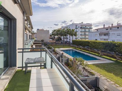 Swimming pool of Flat for sale in  Palma de Mallorca  with Air Conditioner, Heating and Terrace