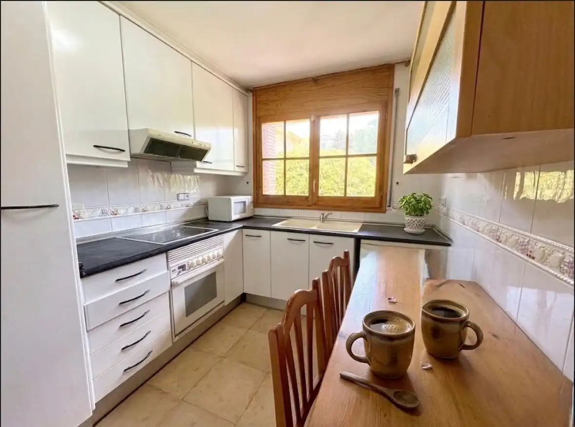 Cocina de Casa o chalet en venta en Lliçà d'Amunt con Aire acondicionado, Calefacción y Jardín privado