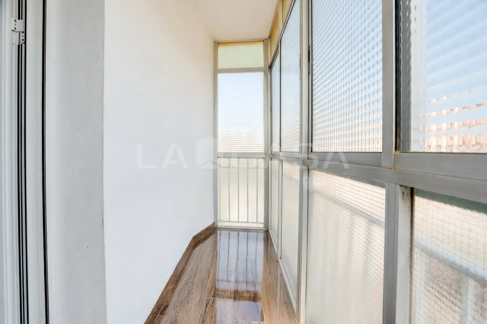 Terraza de Piso en venta en L'Hospitalet de Llobregat con Balcón