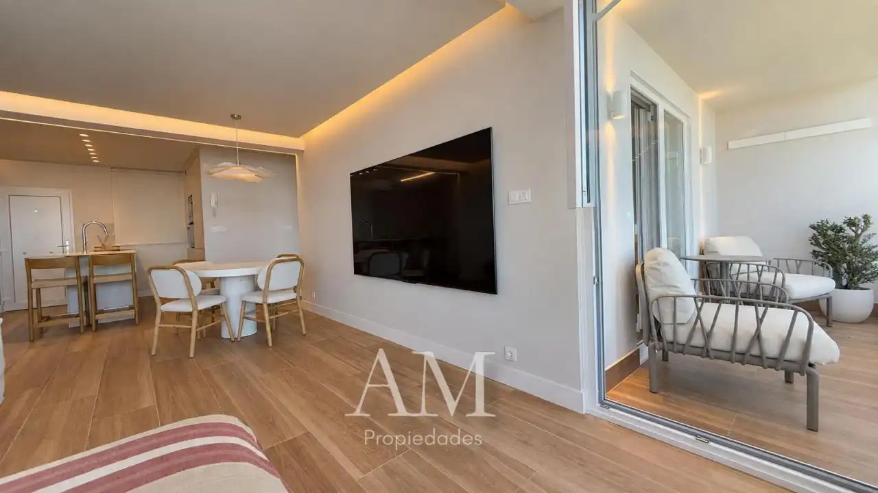 Wohnzimmer von Wohnung zum Verkauf in Vigo  mit Heizung, Terrasse und Abstellraum