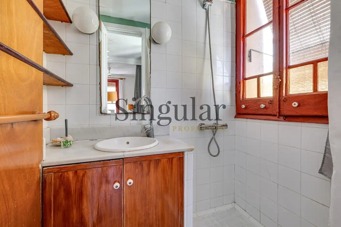 Habitación de Piso en venta en Barcelona con Balcón