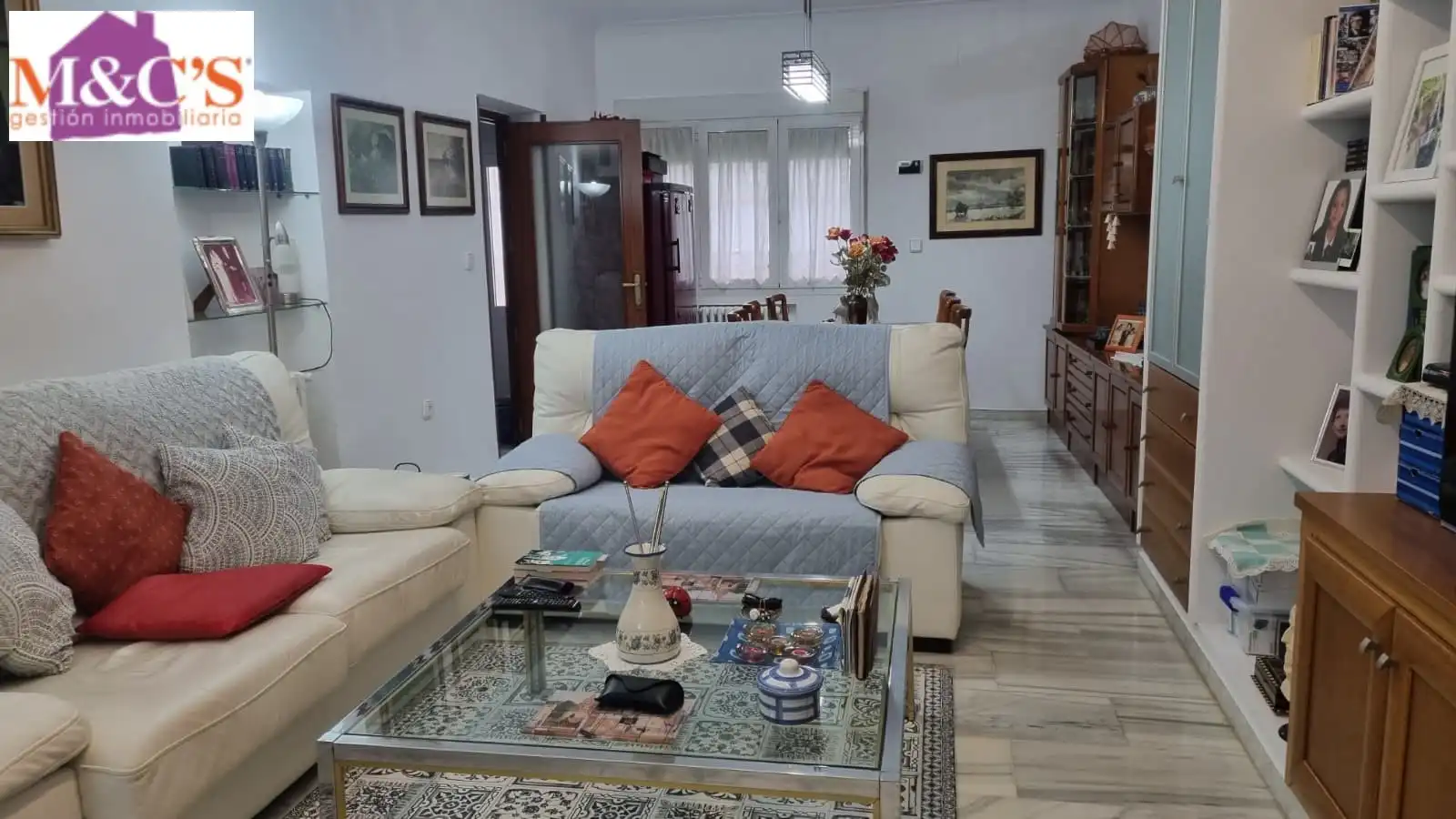 Sala d'estar de Casa o xalet en venda en Puertollano amb Aire condicionat, Calefacció i Jardí privat